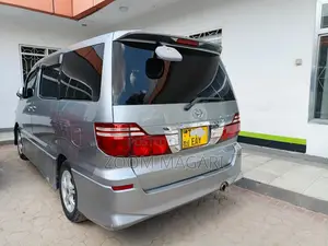 Toyota Alphard 2004 Silver