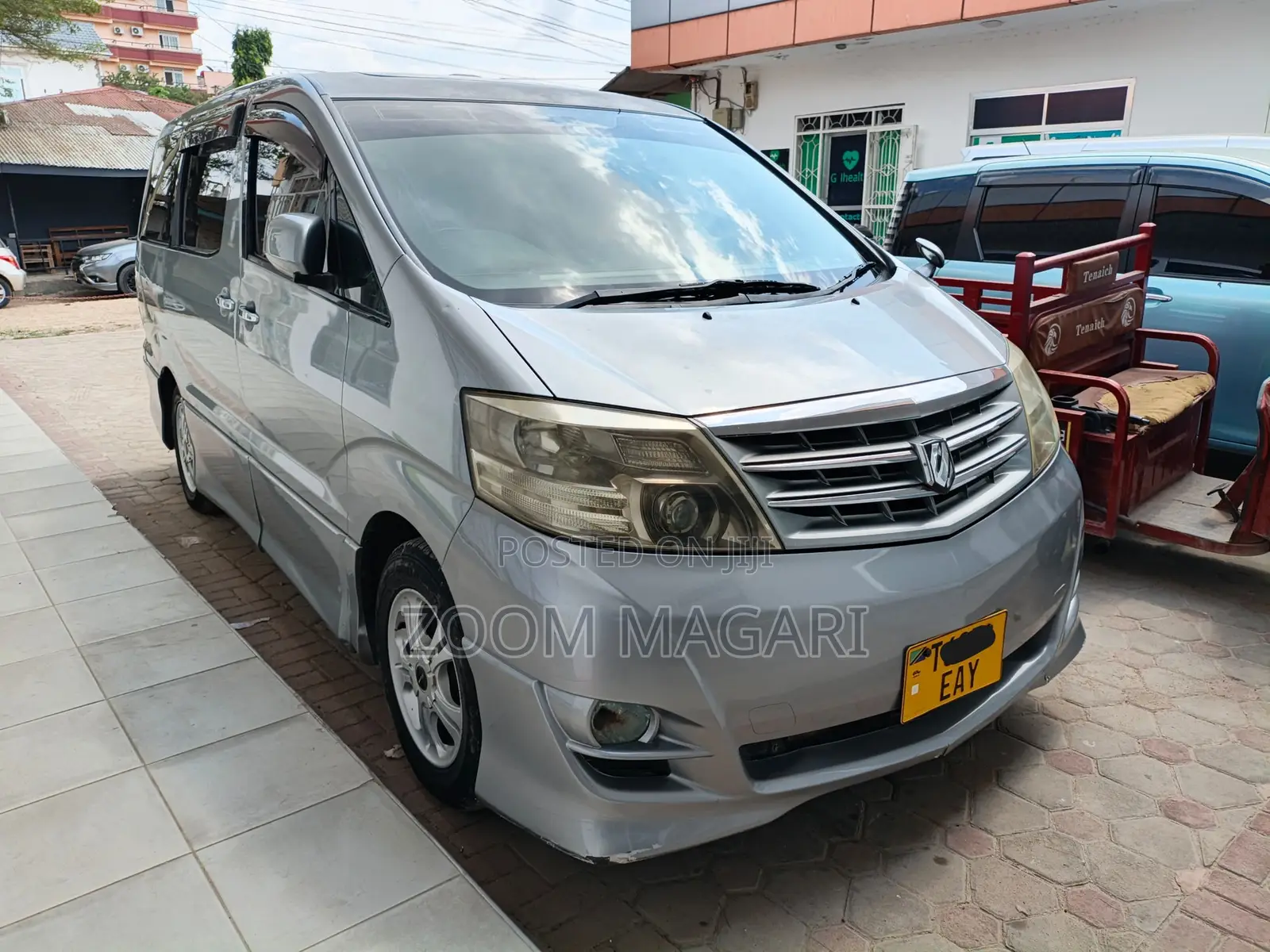 Toyota Alphard 2004 Silver