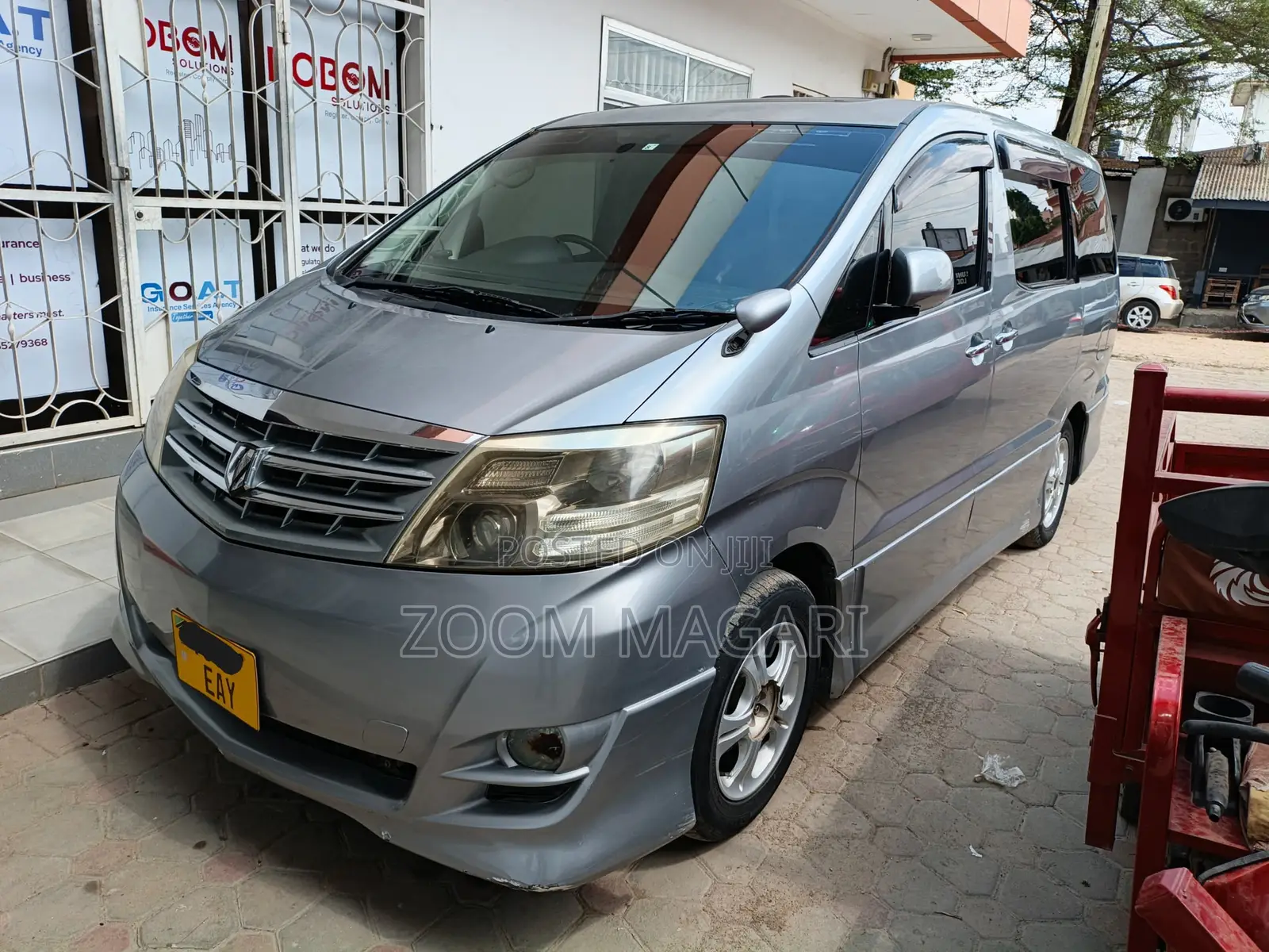 Toyota Alphard 2004 Silver
