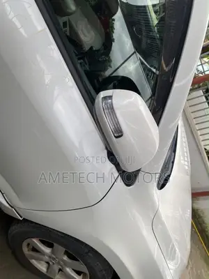 Toyota Vanguard 2008 White