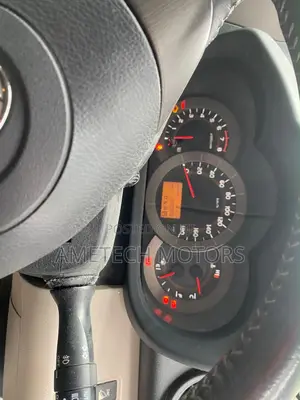 Toyota Vanguard 2008 White