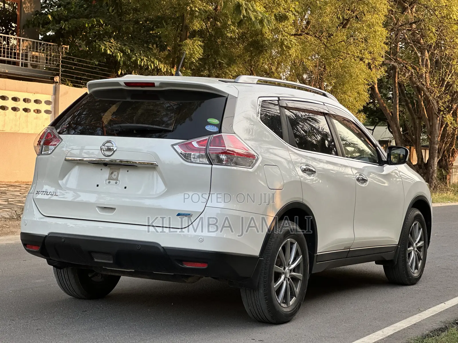 Nissan X-Trail 2015 White