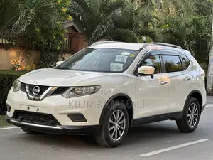 Nissan X-Trail 2015 White