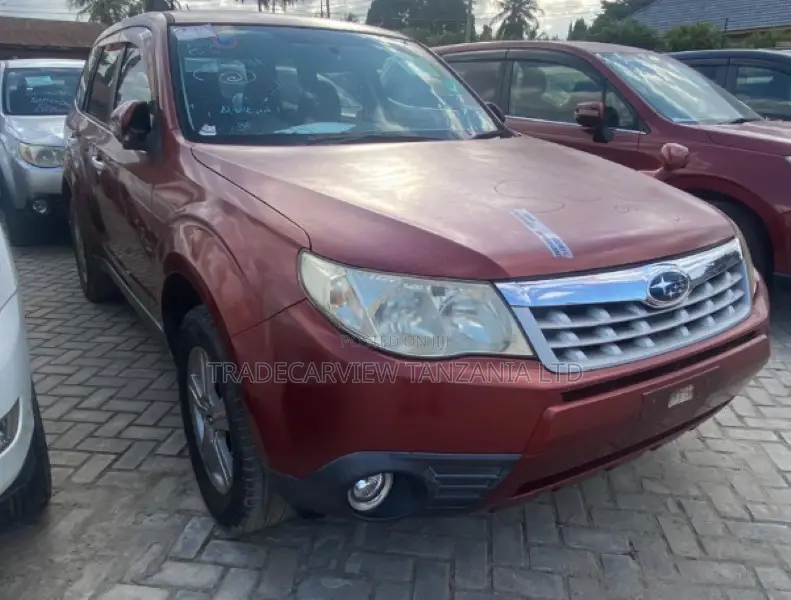 Subaru Forester 2011 Red