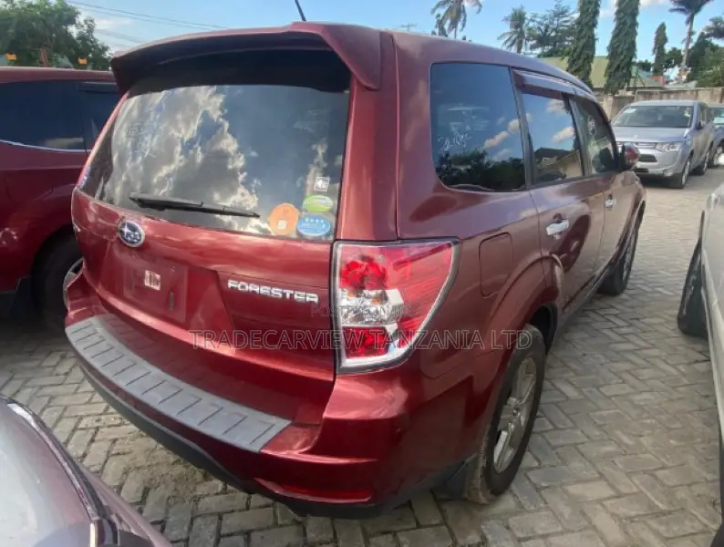 Subaru Forester 2011 Red