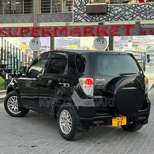 Toyota Rush 2010 Black