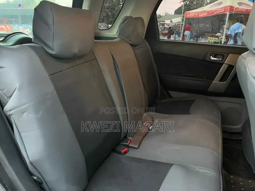 Toyota Rush 2010 Black