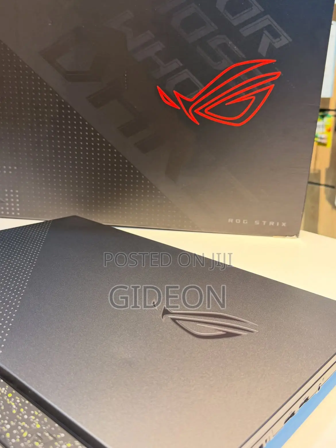 New Laptop Asus ROG Strix G17 16GB AMD Ryzen 9 SSD 1T
