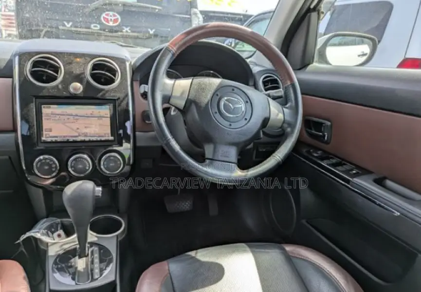 Mazda Verisa 2009 Pearl