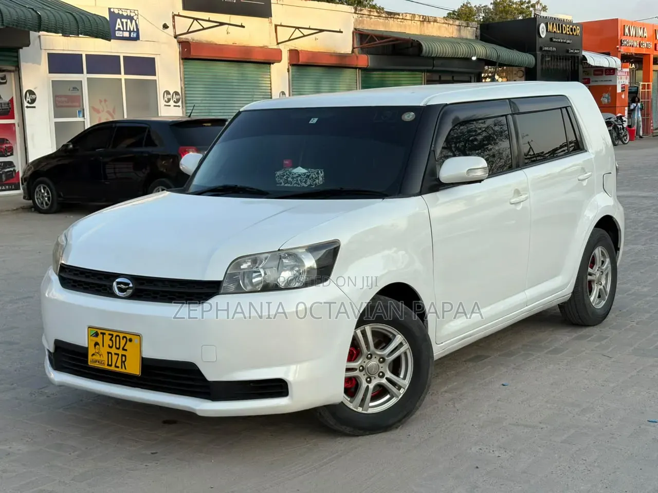 Toyota Corolla Rumion 2010 White