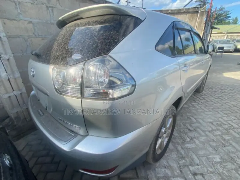 Toyota Harrier 2003 Silver