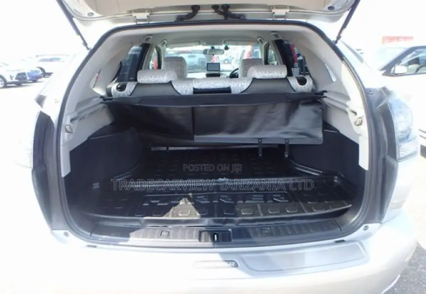 Toyota Harrier 2003 Silver