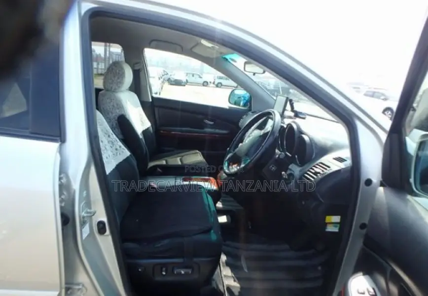 Toyota Harrier 2003 Silver