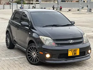 Toyota IST 2006 Black