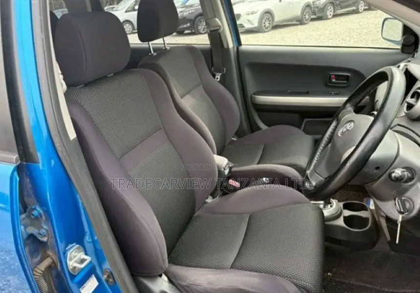 Toyota IST 2003 Blue
