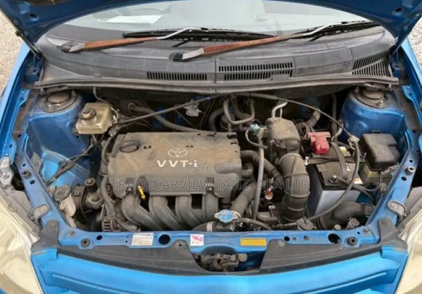Toyota IST 2003 Blue