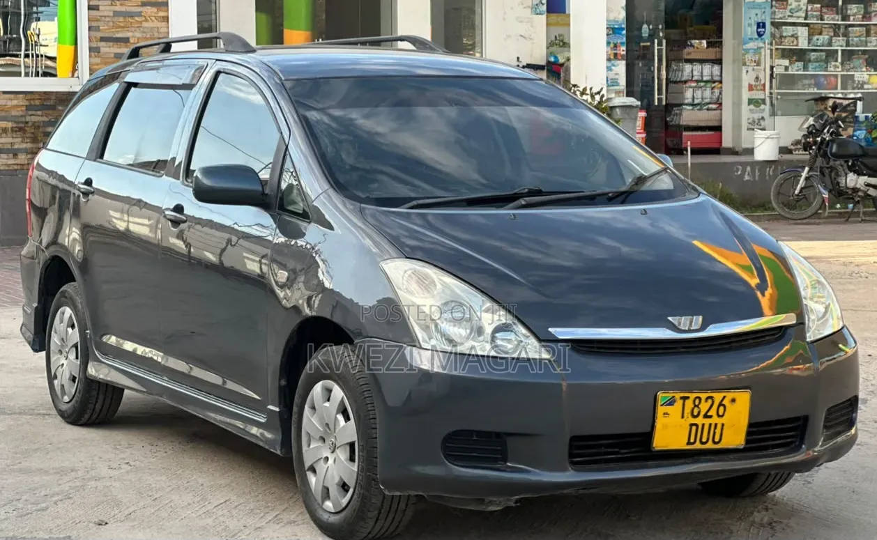 Toyota Wish 2004 Gray
