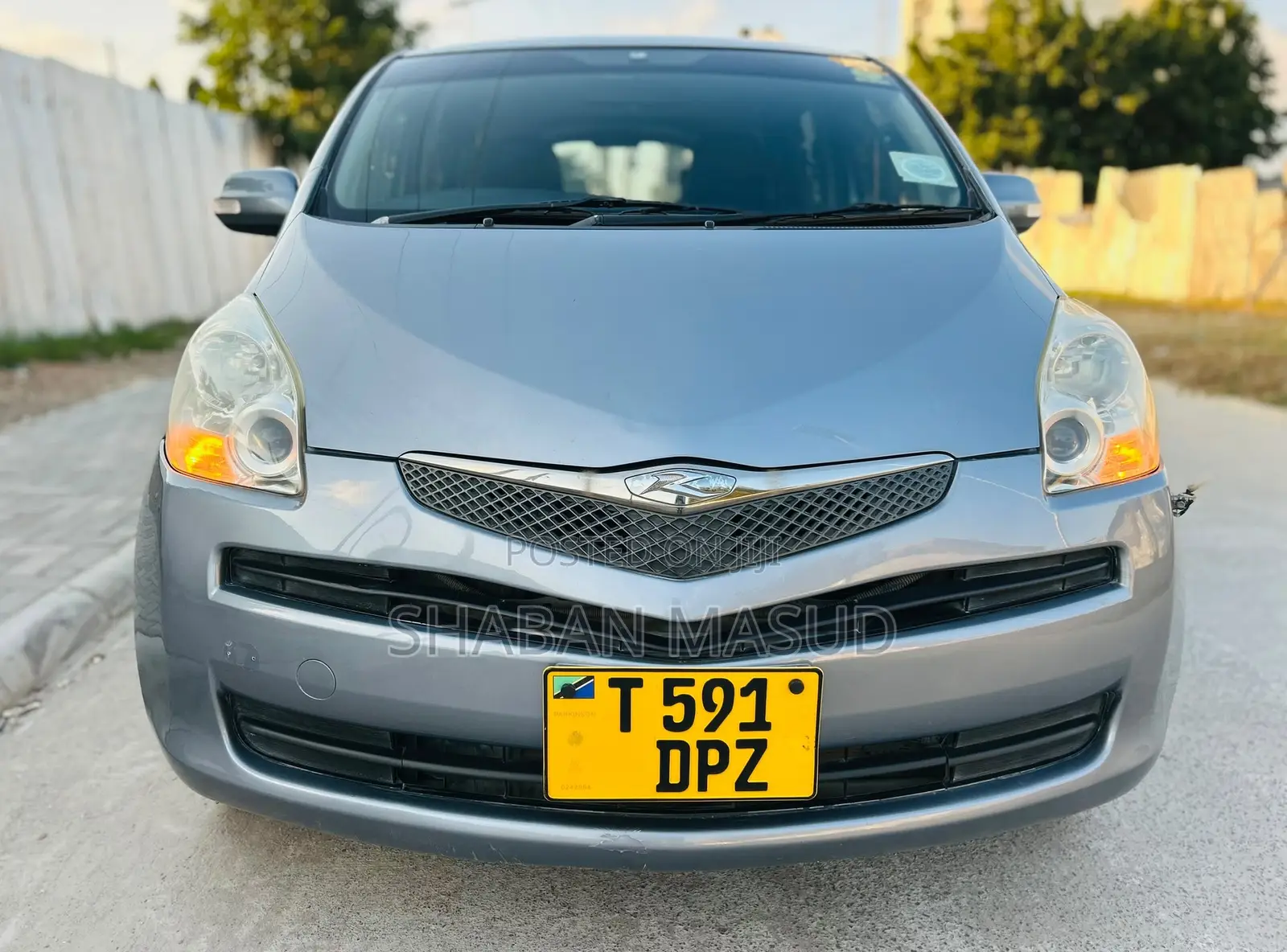 Toyota Ractis 1.3 FWD 2007 Gray