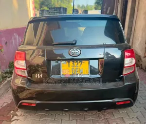 Toyota IST 2008 Black