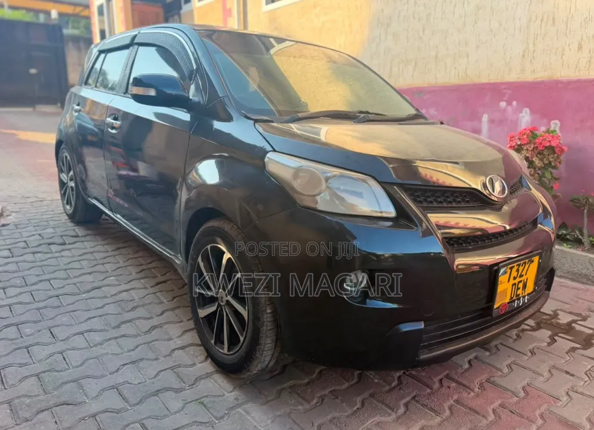 Toyota IST 2008 Black