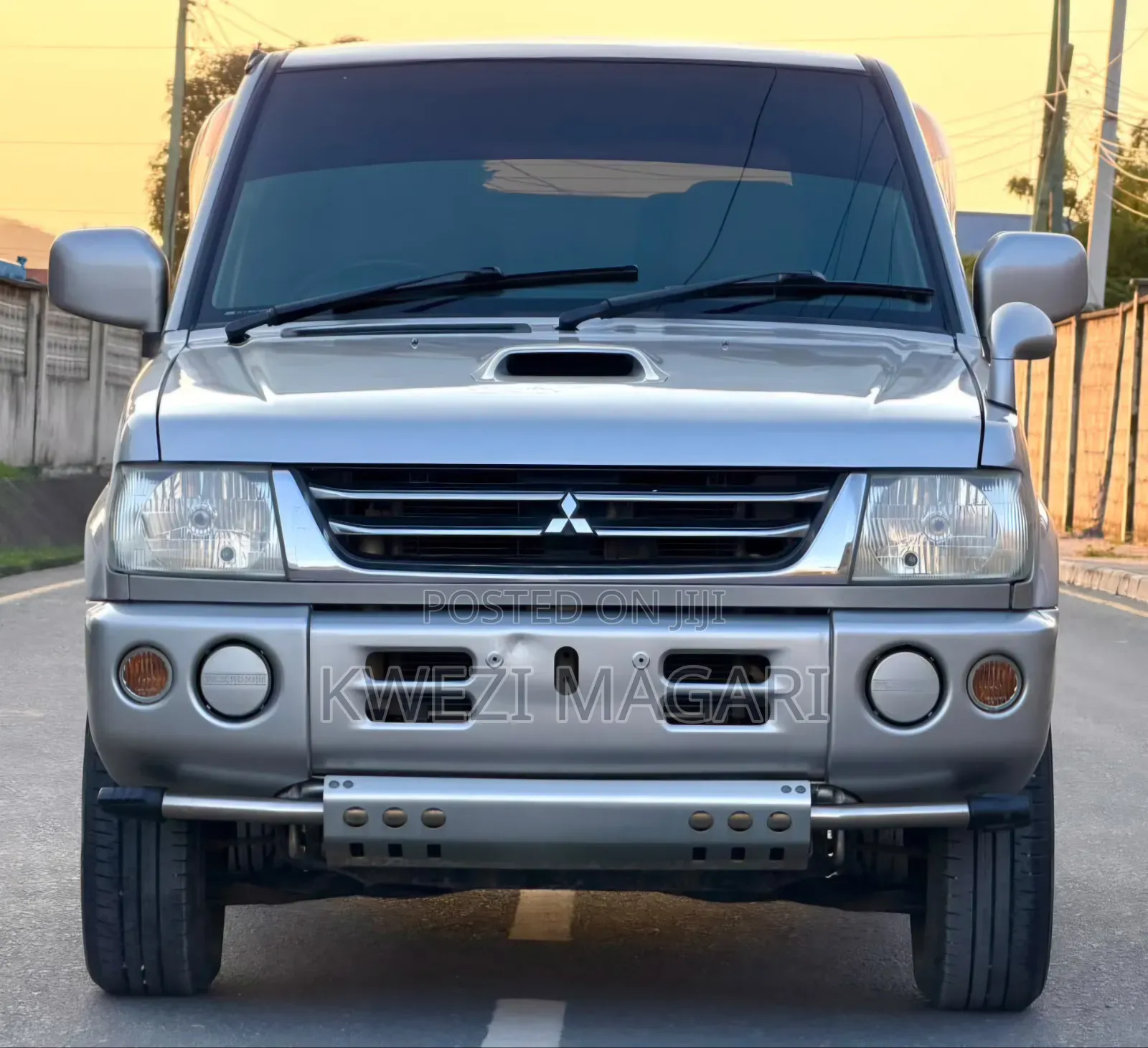 Mitsubishi Pajero 2005 Silver