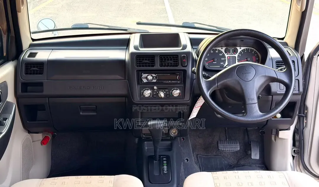 Mitsubishi Pajero 2005 Silver