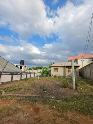 Kiwanja Kinauzwa Madale Police