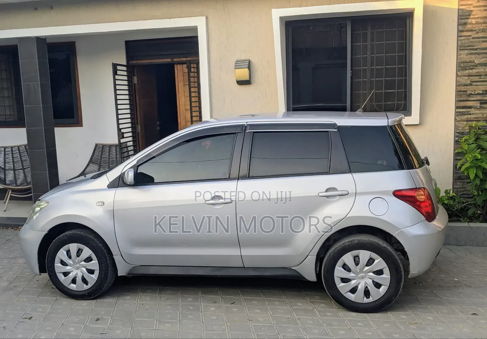 Toyota IST 2004 White