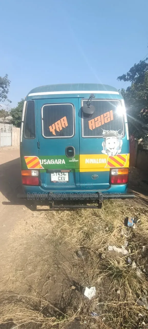 Toyota Coaster 2003 Grey