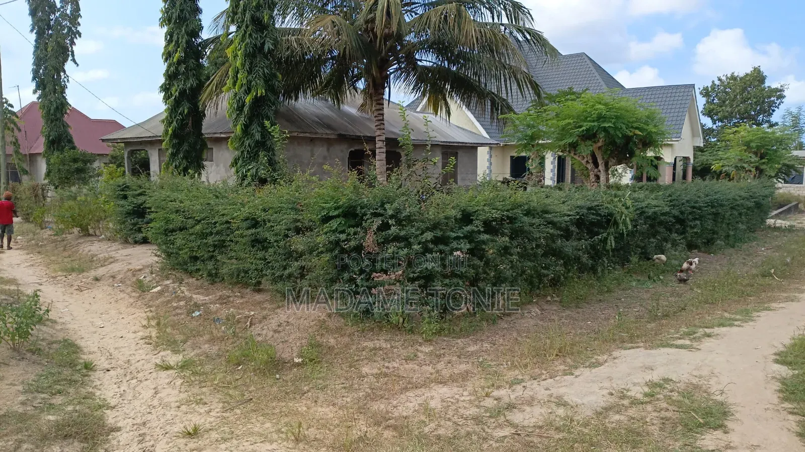 3bdrm House in Wankomange Com Ltd, Kigamboni for sale