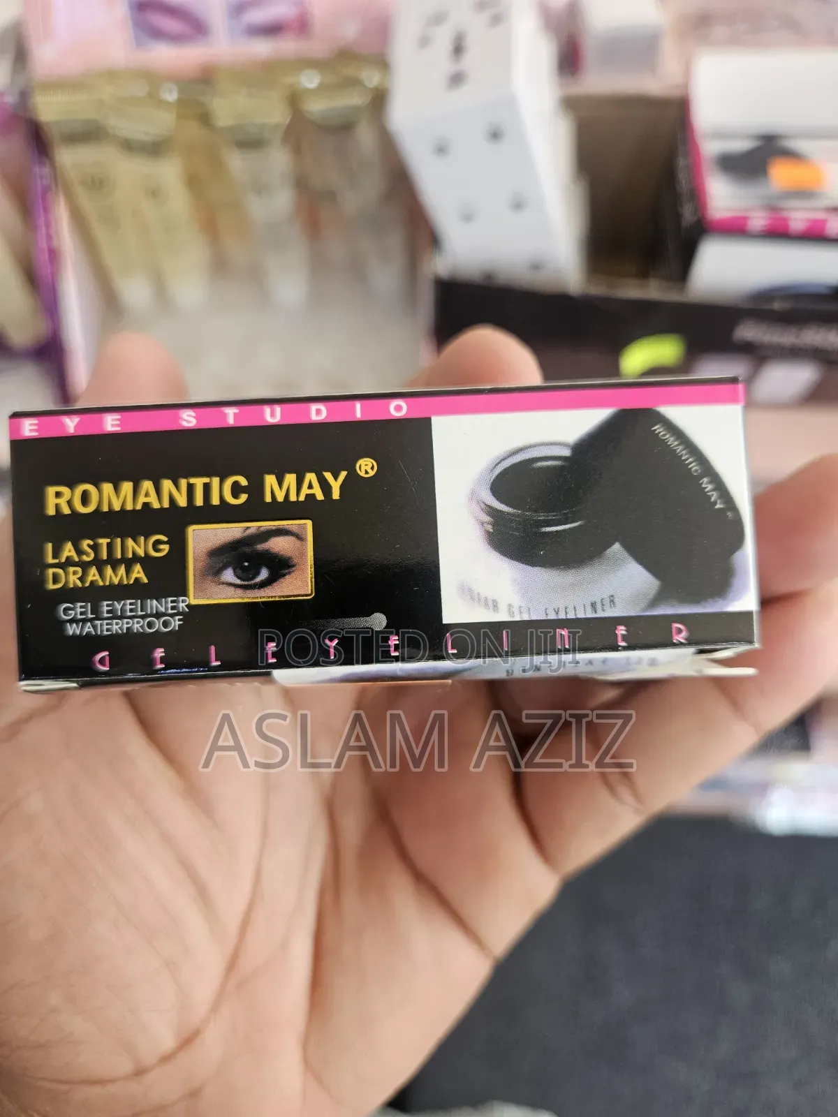 Gel Eyeliner Nyeusi