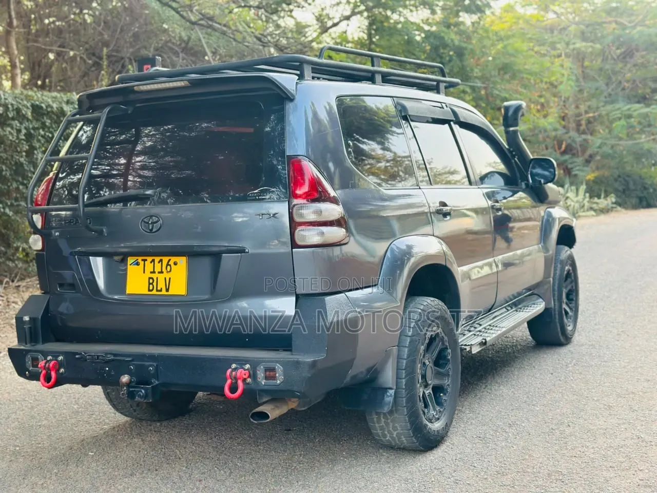 Toyota Land Cruiser Prado 2004 Gray