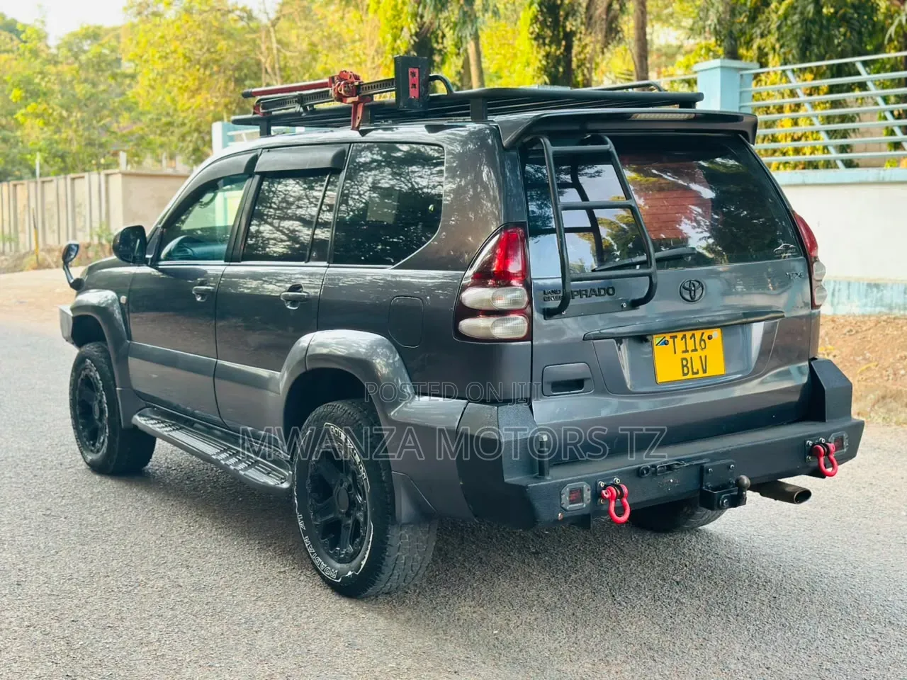 Toyota Land Cruiser Prado 2004 Gray