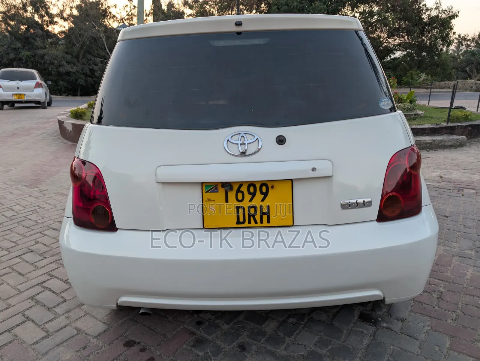 Toyota IST 2006 White