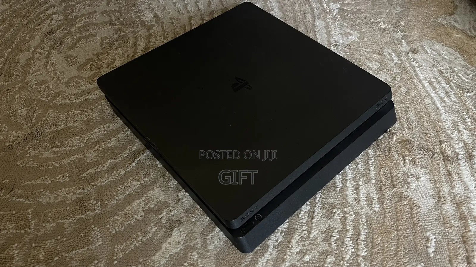 Playstation 4 Slim