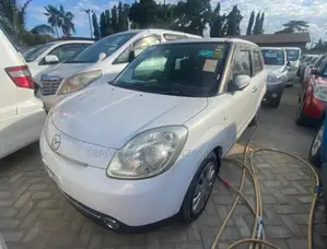 Mazda Verisa 2008 Pearl