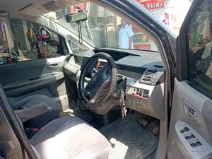 Toyota TownAce Noah 2001 Gray