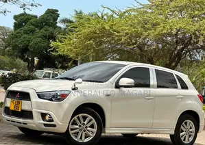 Mitsubishi RVR 2.0 2012 White