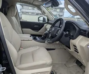Toyota Land Cruiser 2024 Black