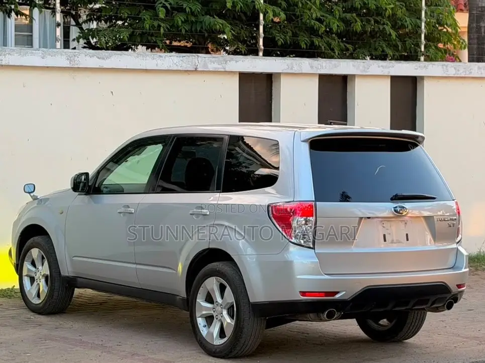 Subaru Forester 2009 Silver