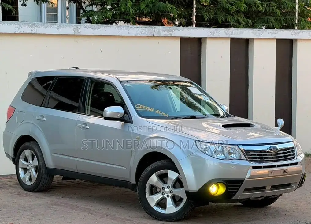 Subaru Forester 2009 Silver