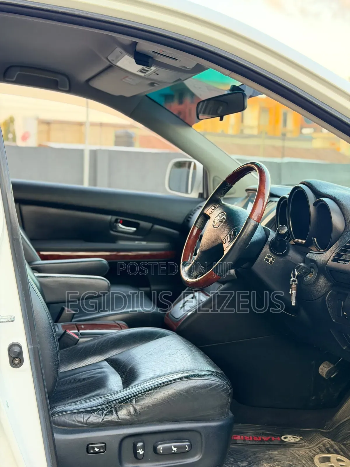 Toyota Harrier 2003 White
