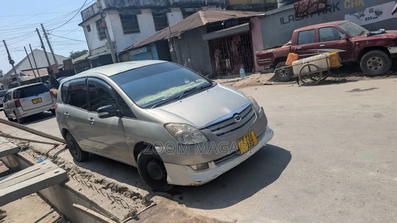 Toyota Corolla Spacio 2006 Silver
