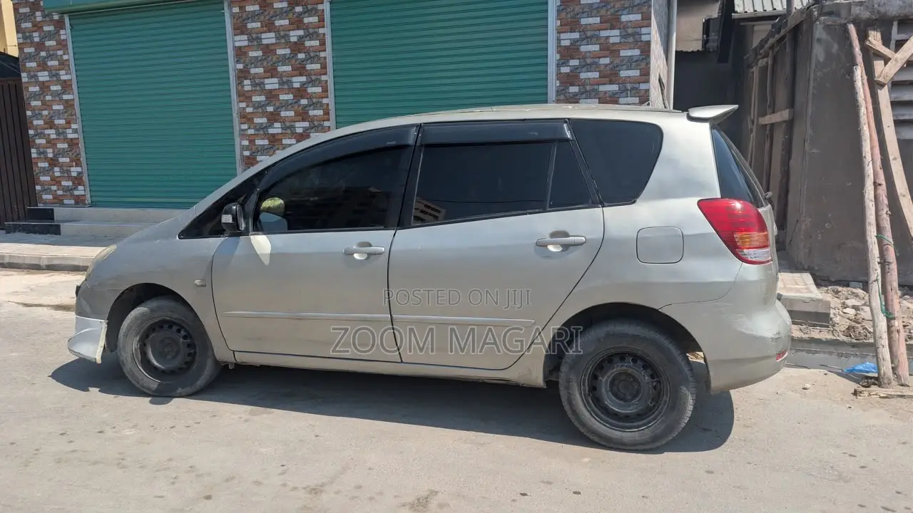 Toyota Corolla Spacio 2006 Silver