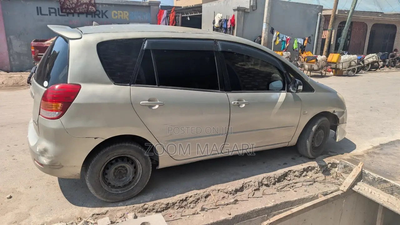 Toyota Corolla Spacio 2006 Silver