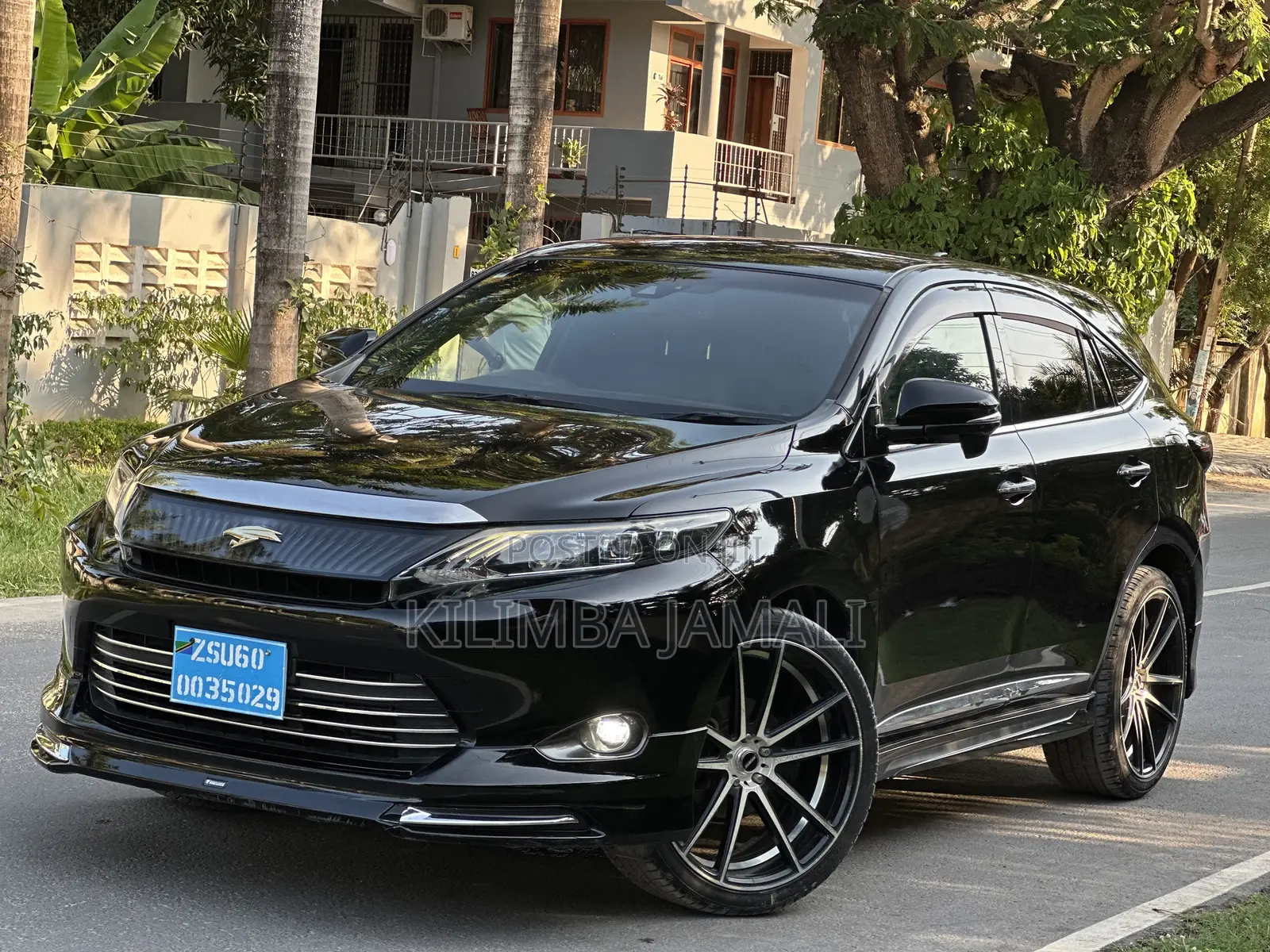 Toyota Harrier 2014 Black