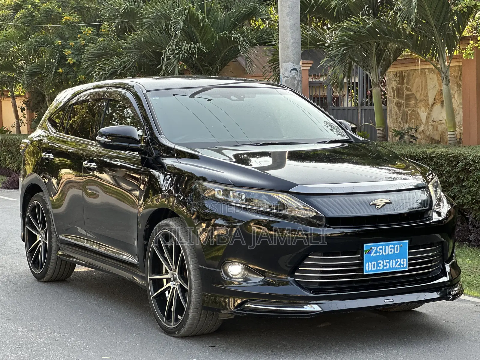 Toyota Harrier 2014 Black