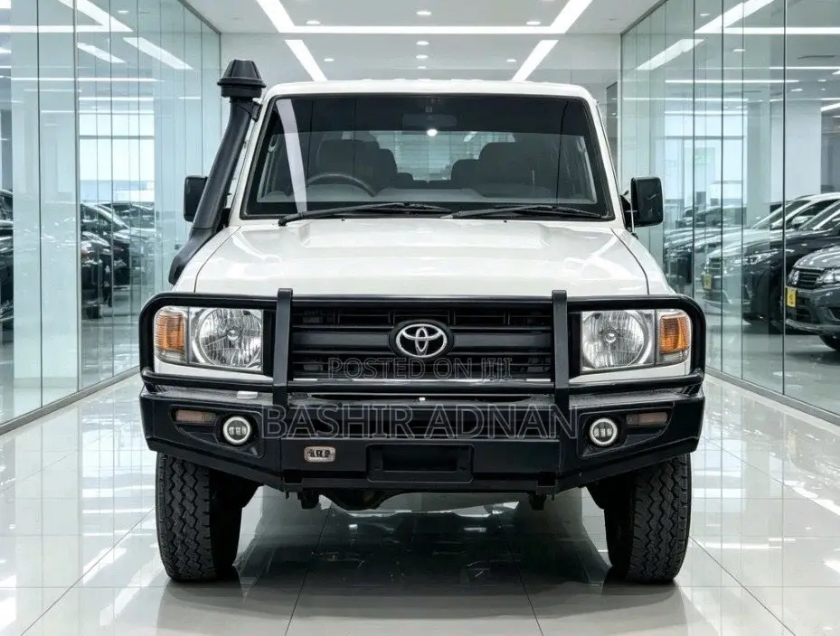 Toyota Land Cruiser 76 Series 2018 White