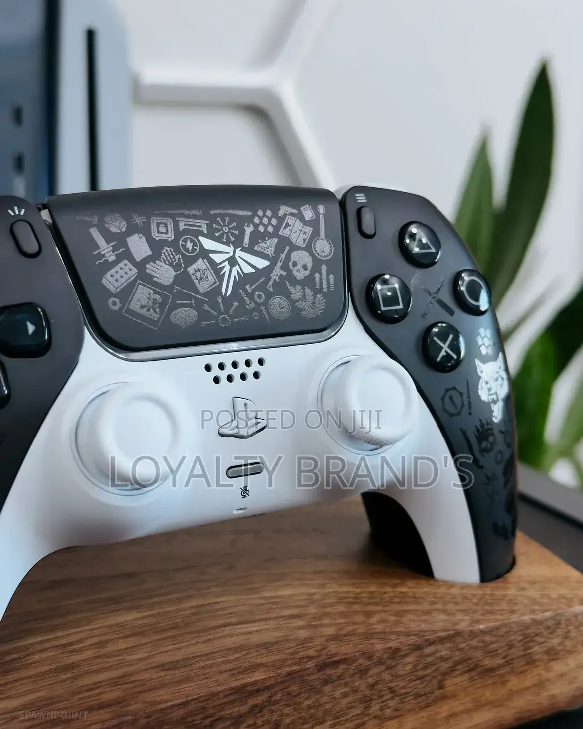 The Last of Us Controller