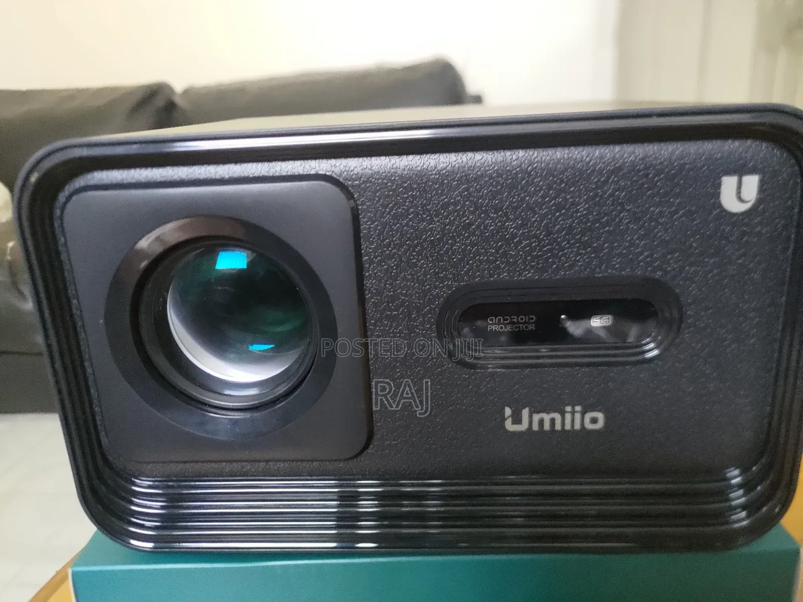 Umiio U8 Pro , Projector